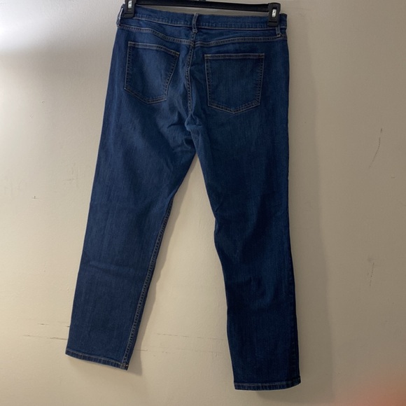 🍌Banana Republic Factory | Girlfriend Jean - Picture 8 of 9